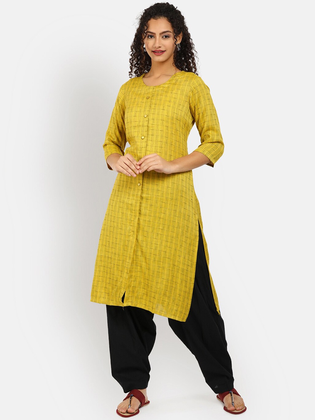 

V-Mart Women Yellow Geometric Printed Kurta