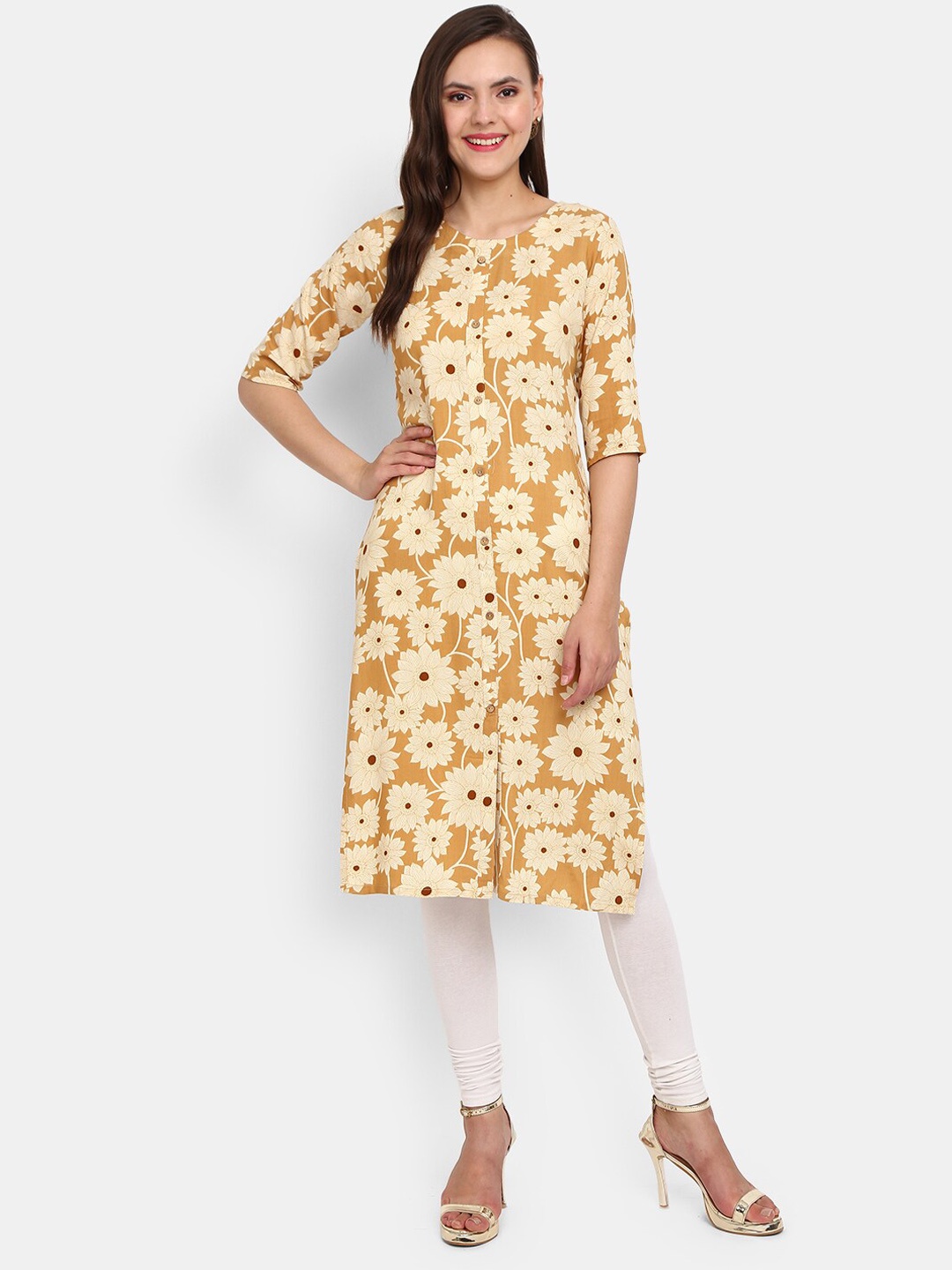 

V-Mart Women Beige & White Floral Printed Round Neck Kurta