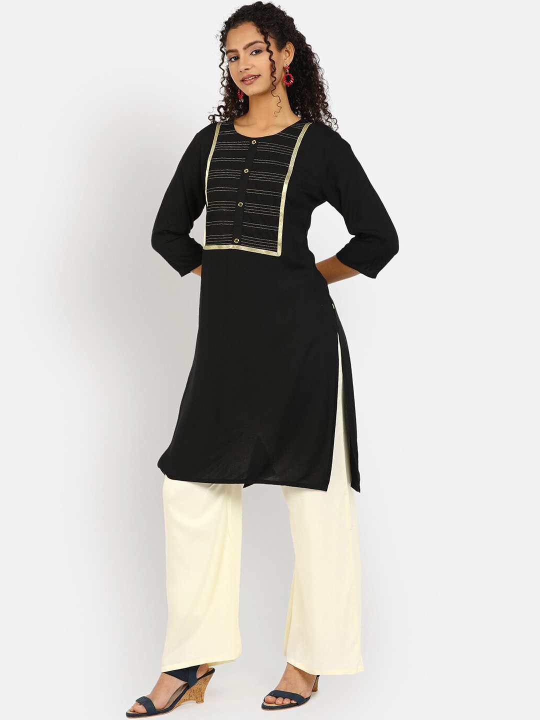 

V-Mart Women Black Solid Cotton Kurta