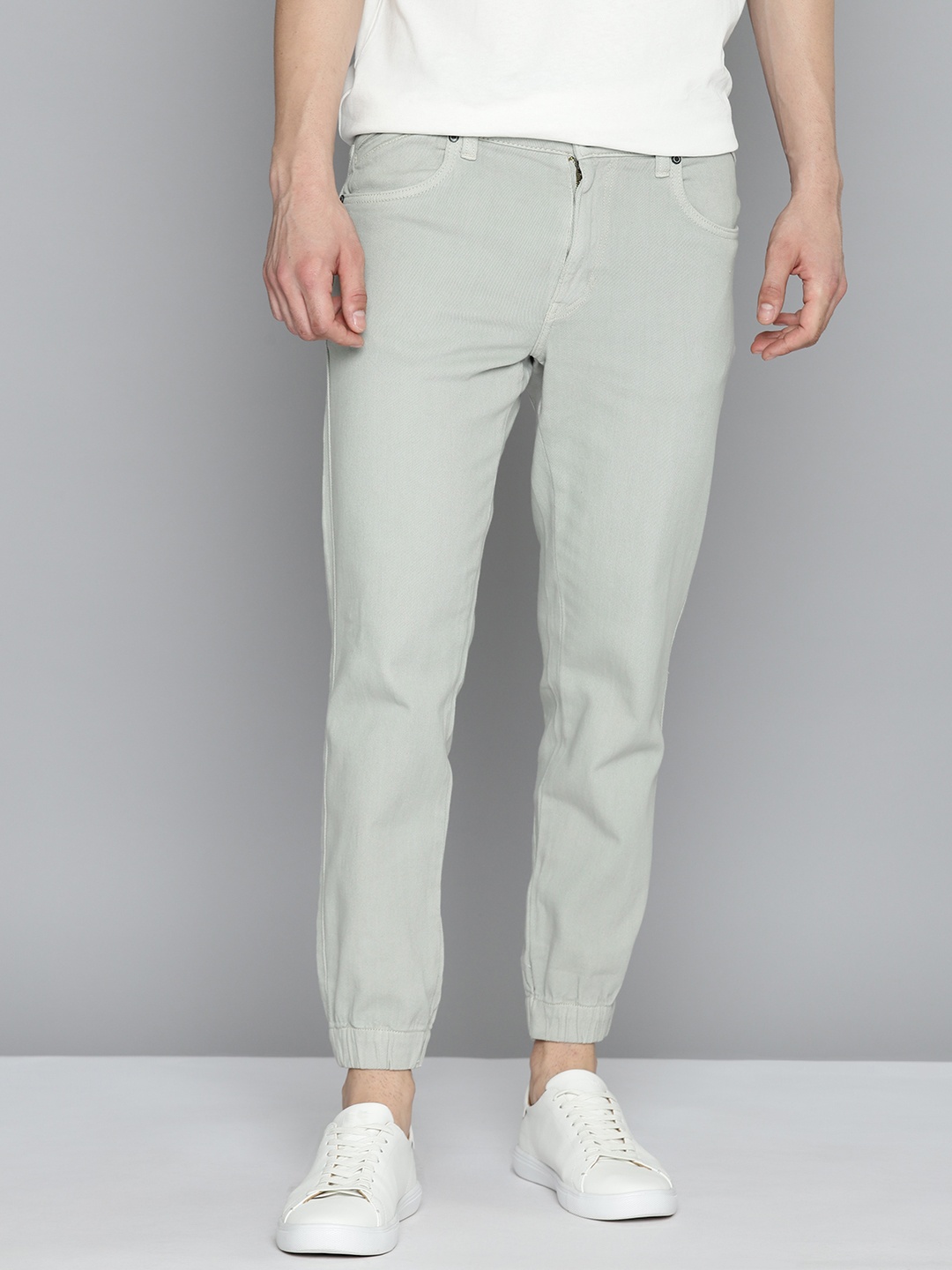 

Mast & Harbour Men Slim Fit Stretchable Jogger Jeans, Grey