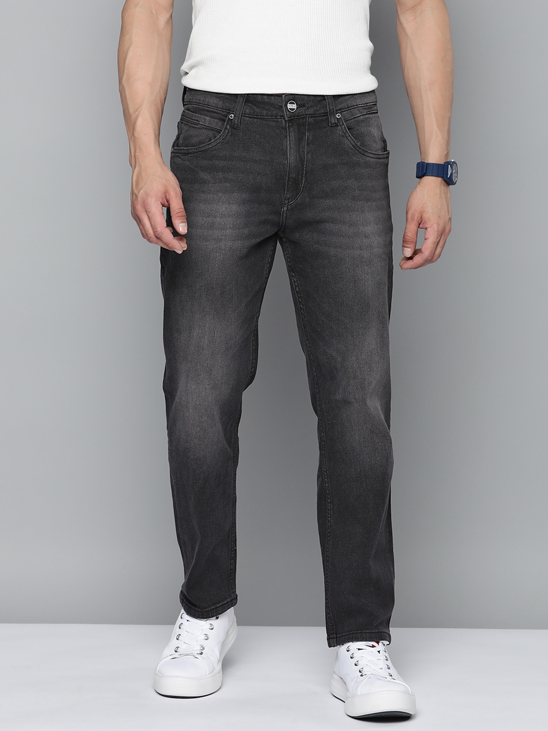 

Mast & Harbour Men Slim Fit Light Fade Stretchable Jeans, Charcoal