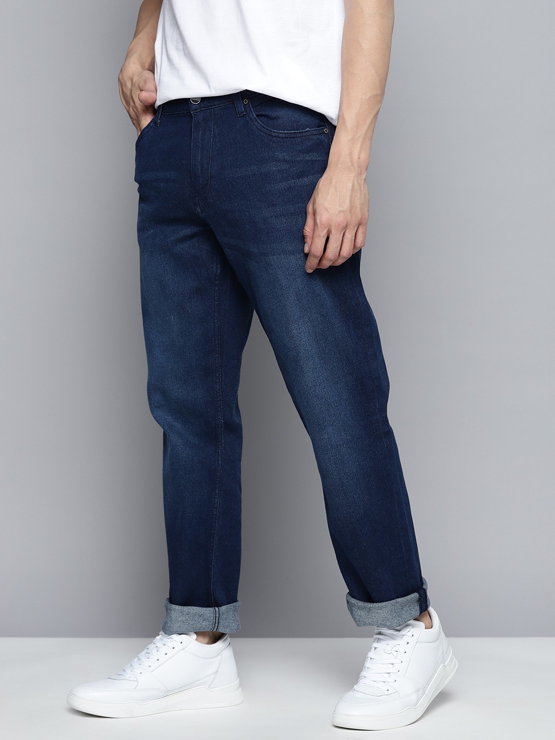 

Mast & Harbour Men Slim Fit Light Fade Stretchable Jeans, Navy blue