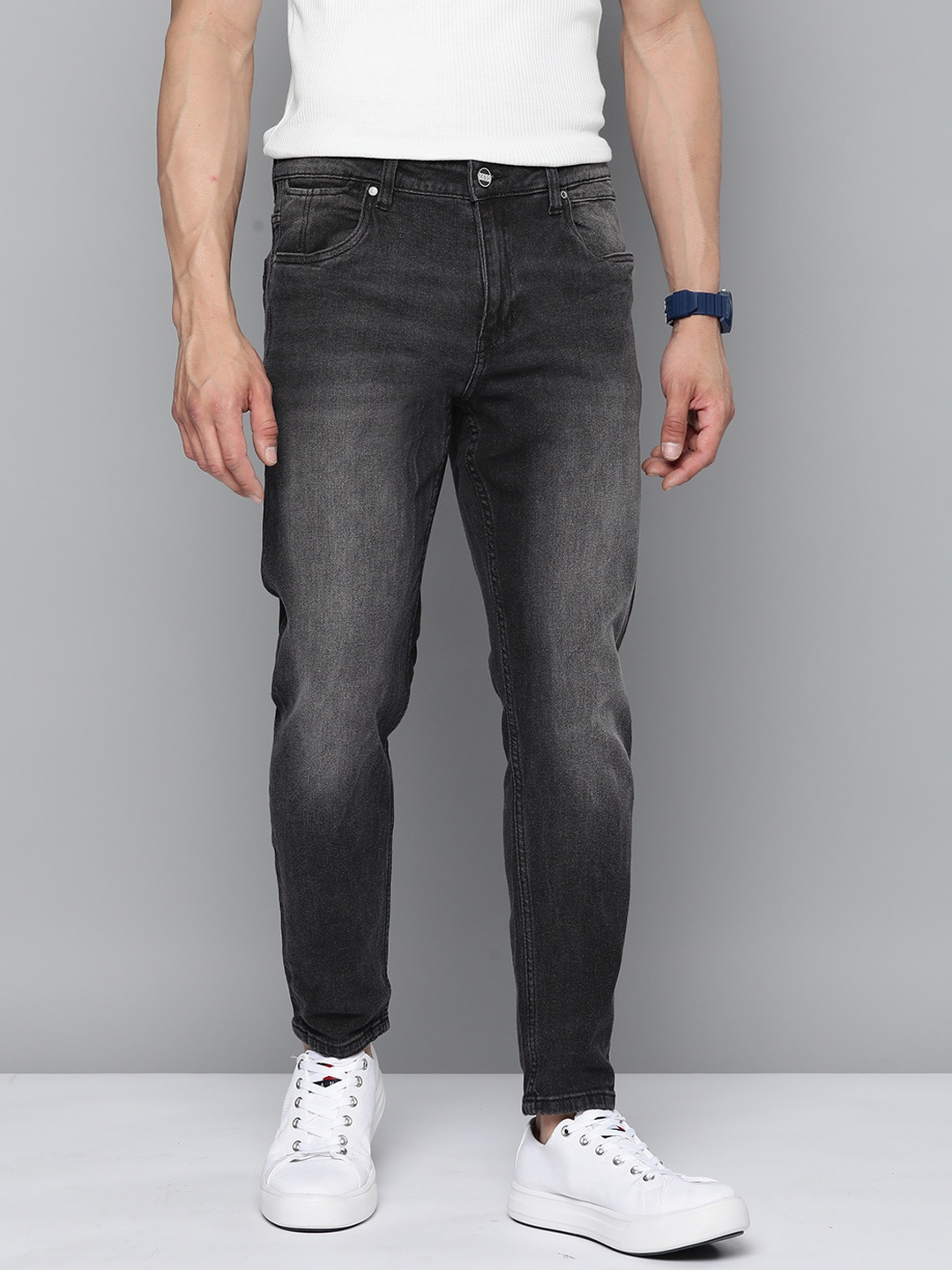 

Mast & Harbour Men Carrot Fit Stretchable Jeans, Charcoal