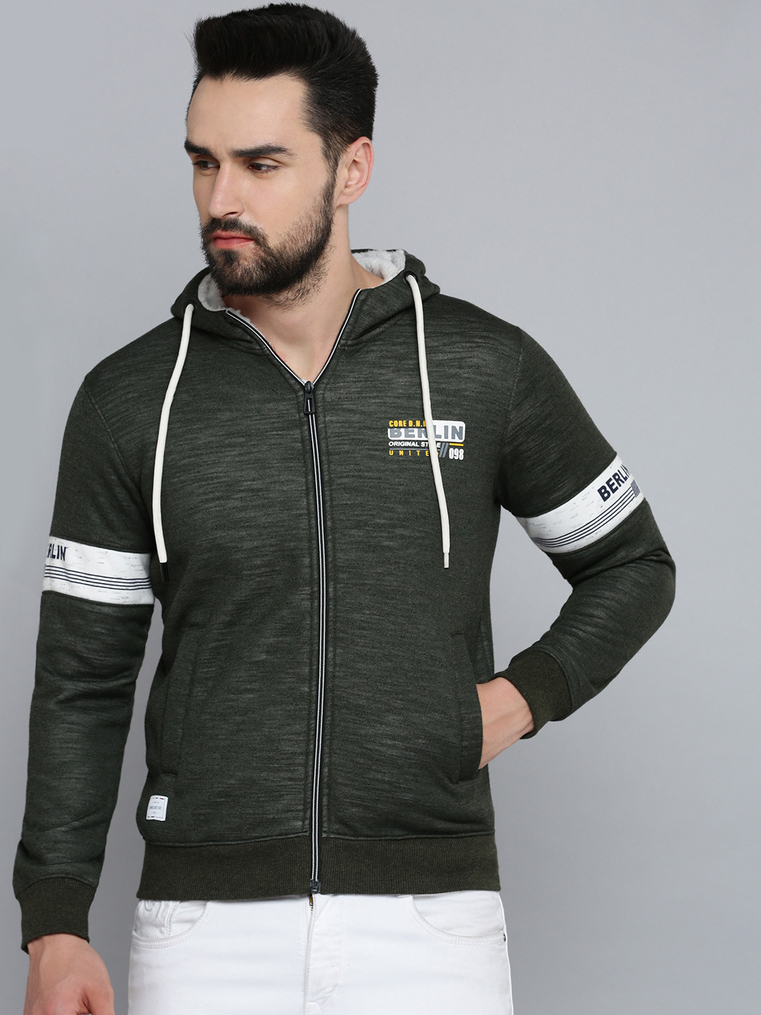 

SHOWOFF Men Olive Green Hooded Cotton Sweatshirt
