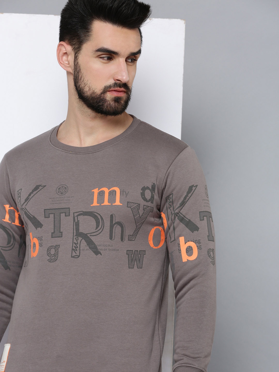 

SHOWOFF Men Grey Printed Cotton Sweatshirt