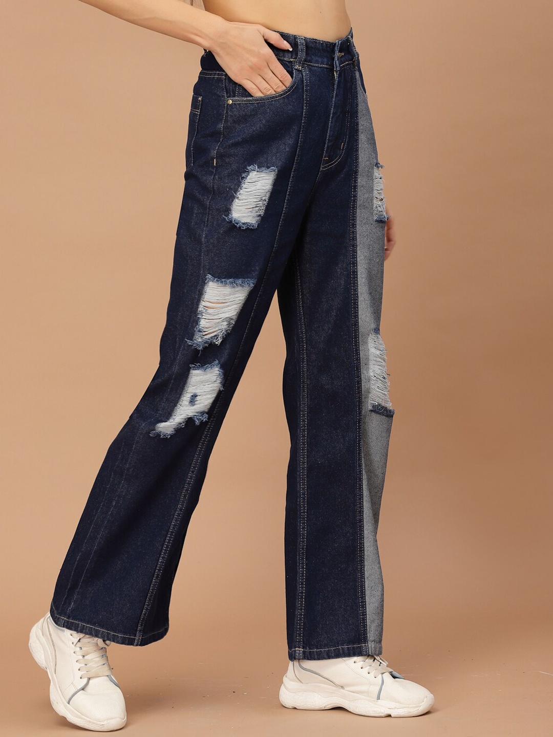 

KASSUALLY Women Bootcut High-Rise Mildly Distressed Light Fade Jeans, Blue