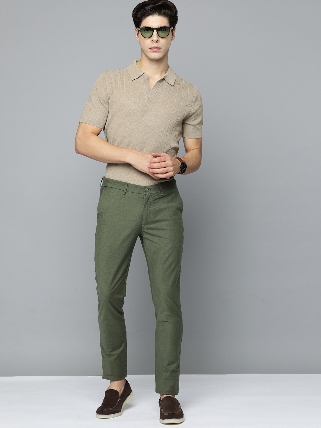 

Indian Terrain Men Brooklyn Slim Fit Trousers, Olive