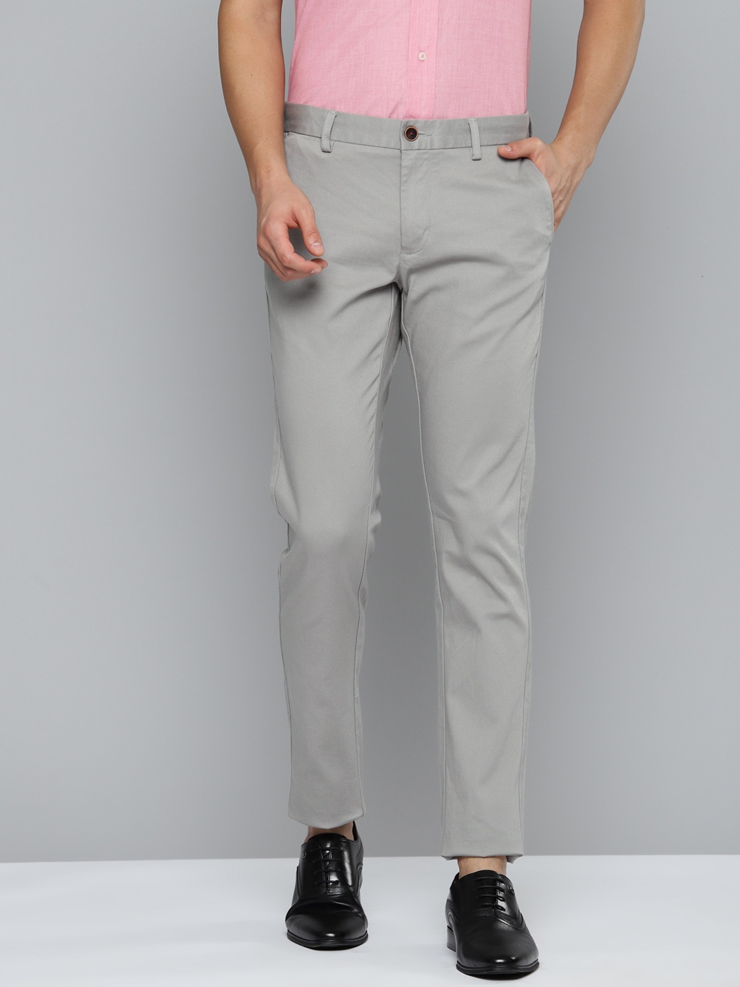 

Indian Terrain Men Brooklyn Slim Fit Trousers, Grey