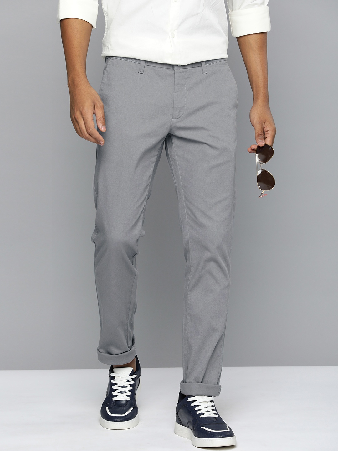 

Indian Terrain Men Brooklyn Slim Fit Casual Trousers, Grey