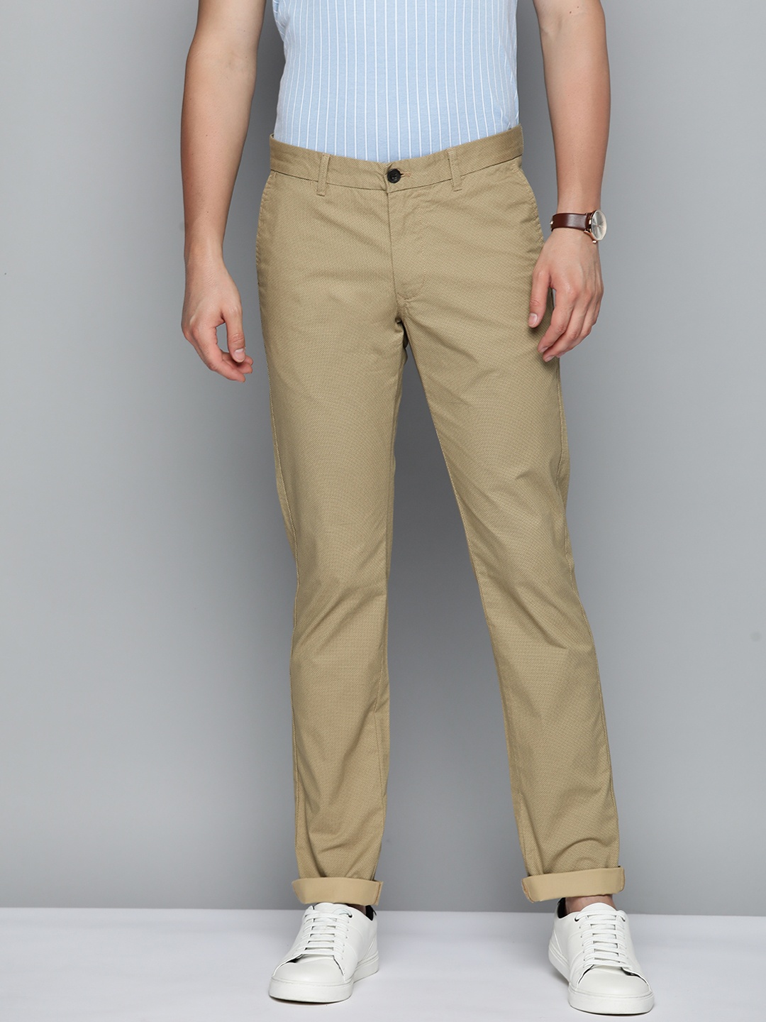 

Indian Terrain Men Printed Brooklyn Slim Fit Trousers, Khaki