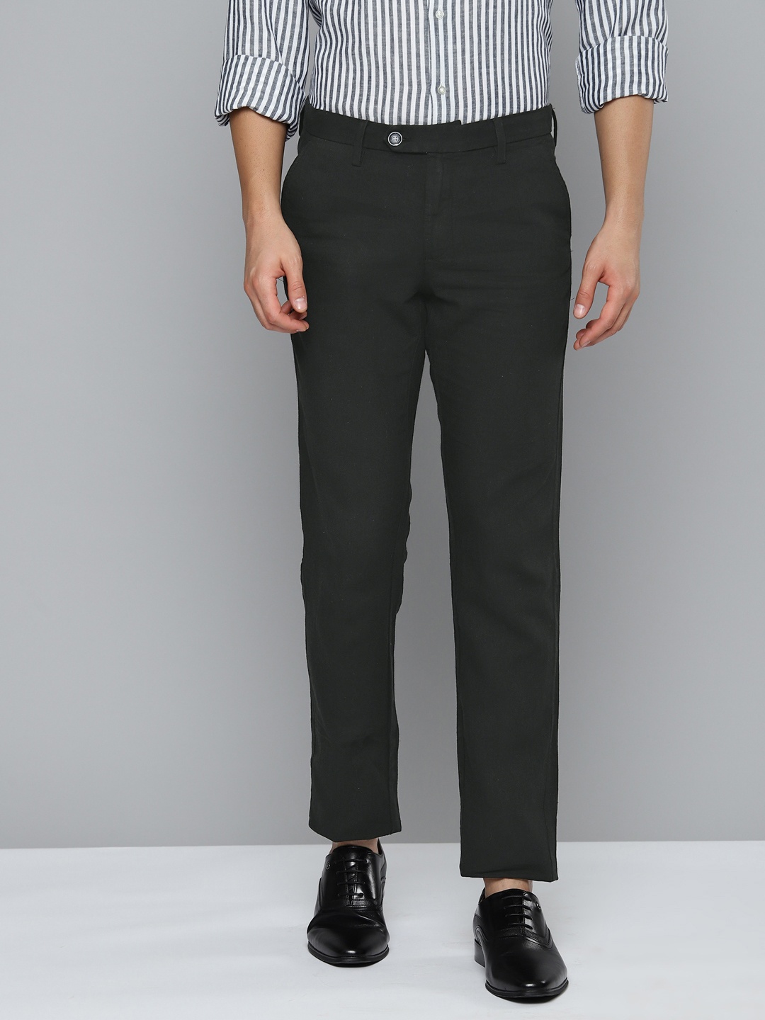 

Indian Terrain Men Linen Cotton Brooklyn Slim Fit Trousers, Black