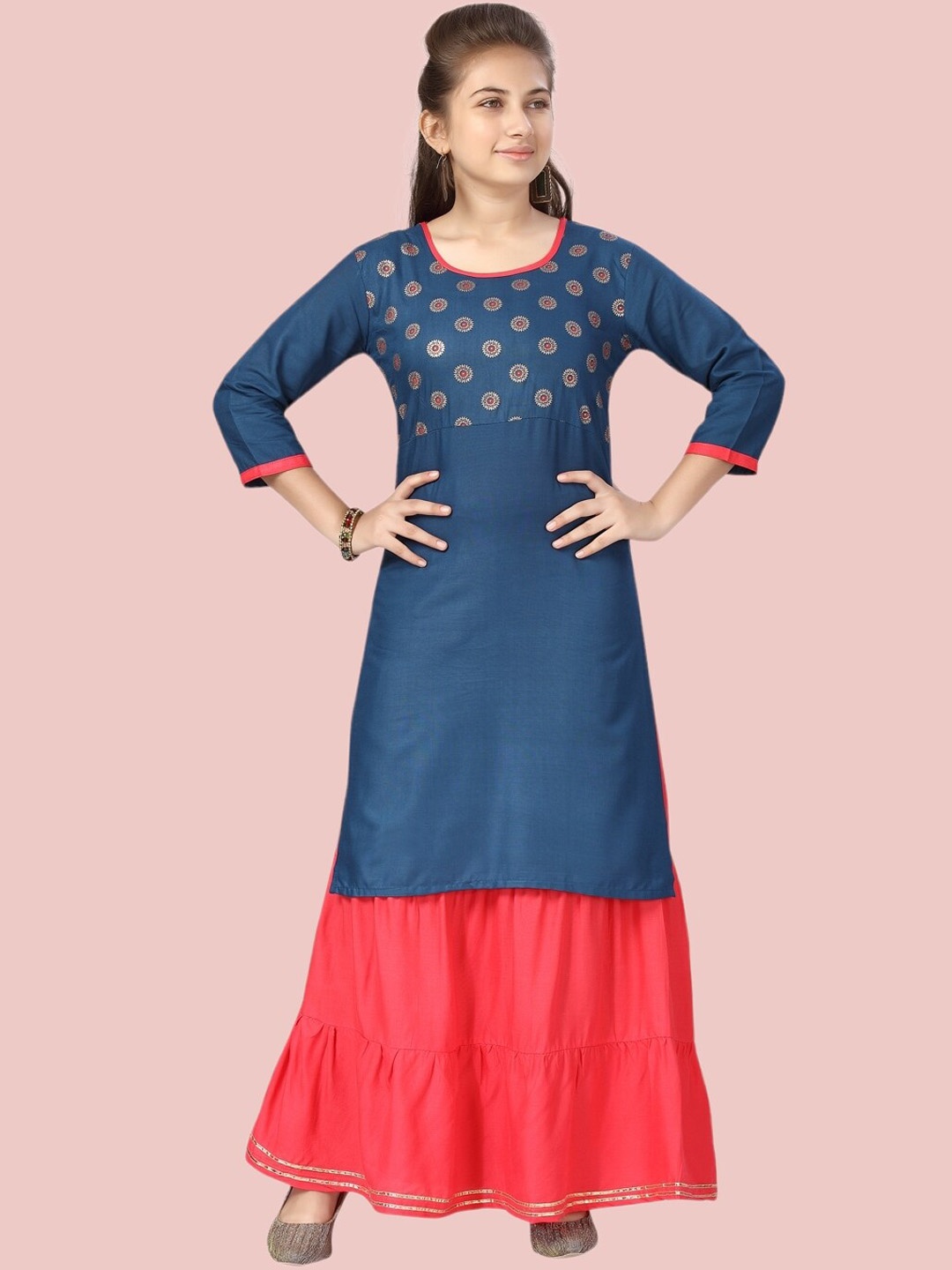 

Aarika Girls Blue & Red Ethnic Motifs Printed Kurta