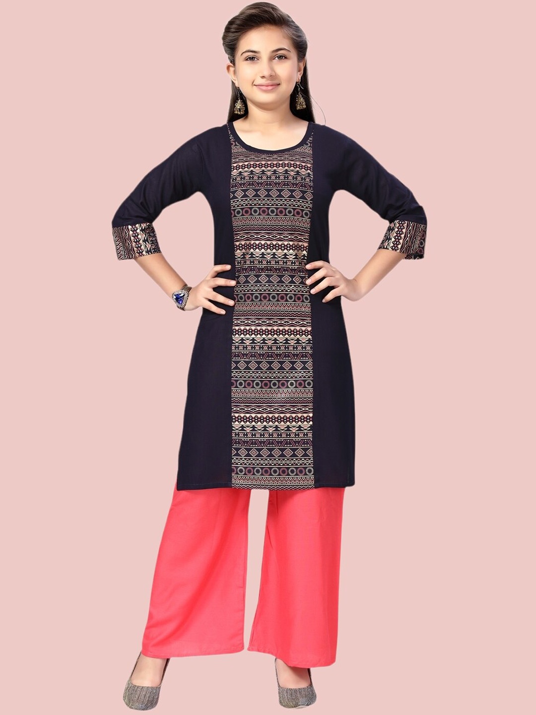 

Aarika Girls Navy Blue & Beige Tribal Cotton Kurta