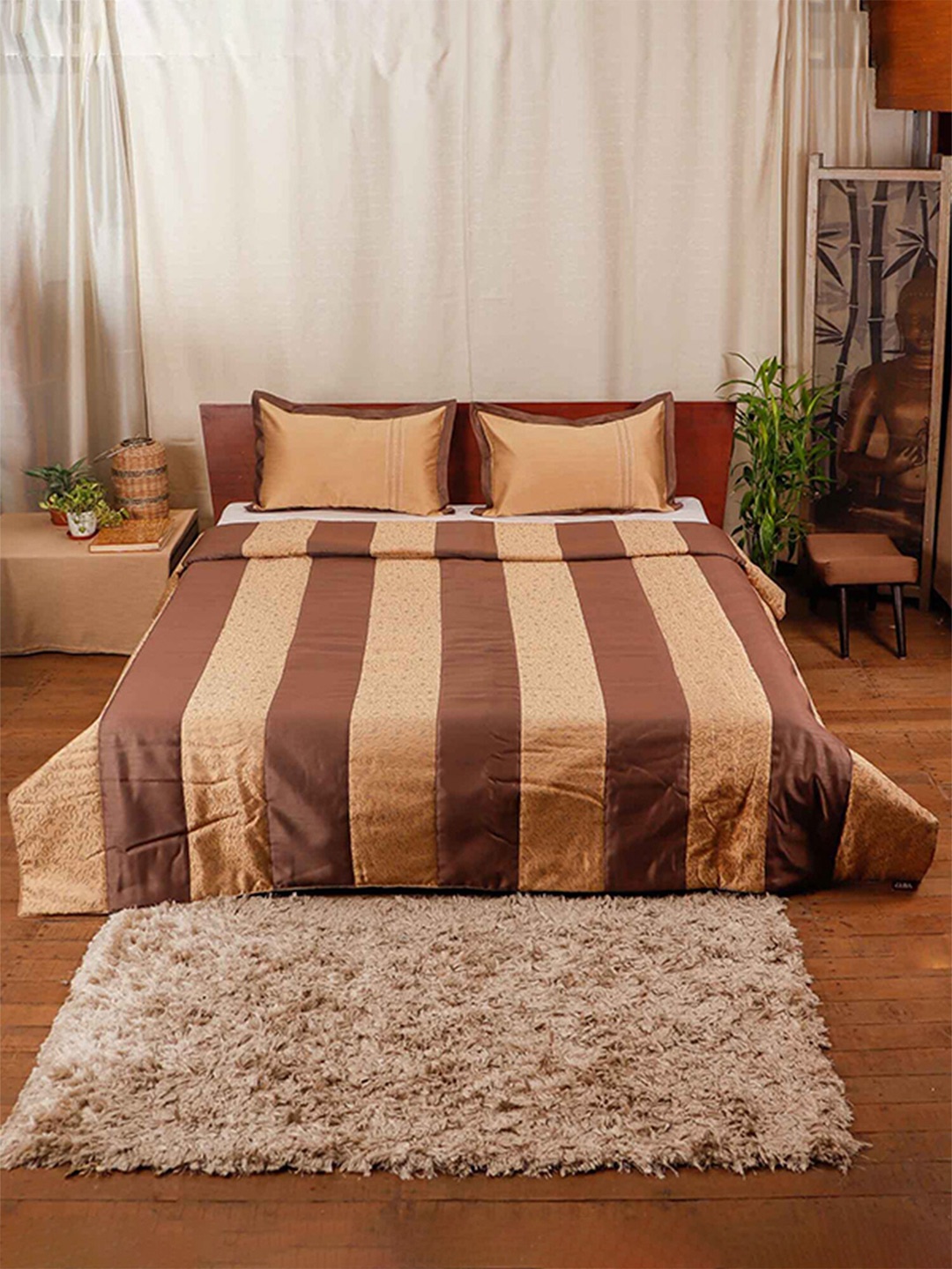 

ZEBA Brown Striped Mild Winter 350 GSM Double Bed Quilt with 2 Pillow Shams