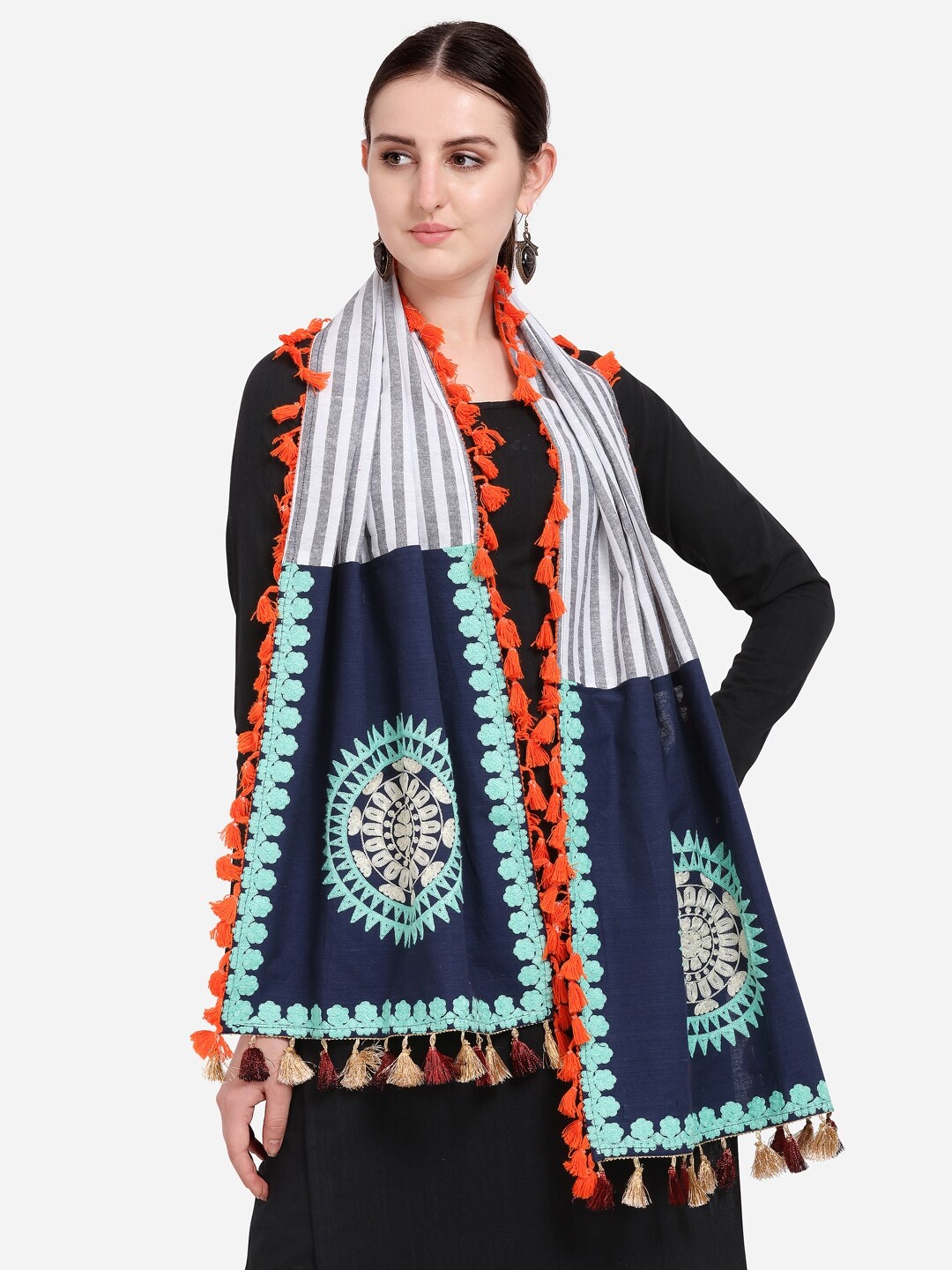 

MESMORA FASHION Women Navy Blue & White Embroidered Cotton Stole