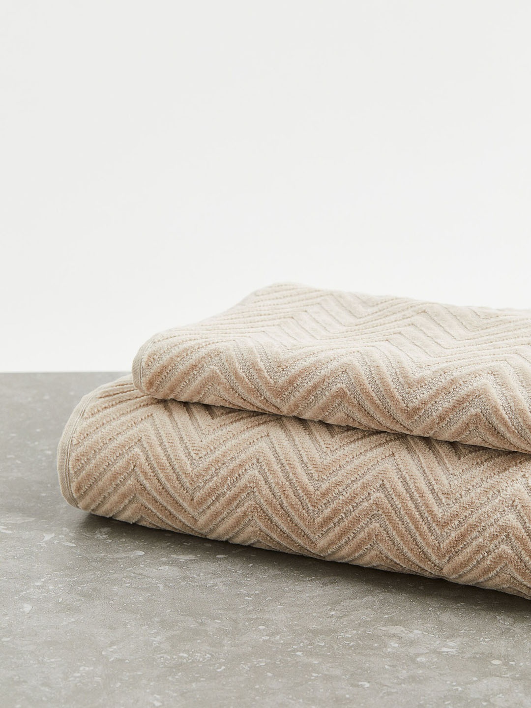 

H&M Herringbone bath towel, Beige
