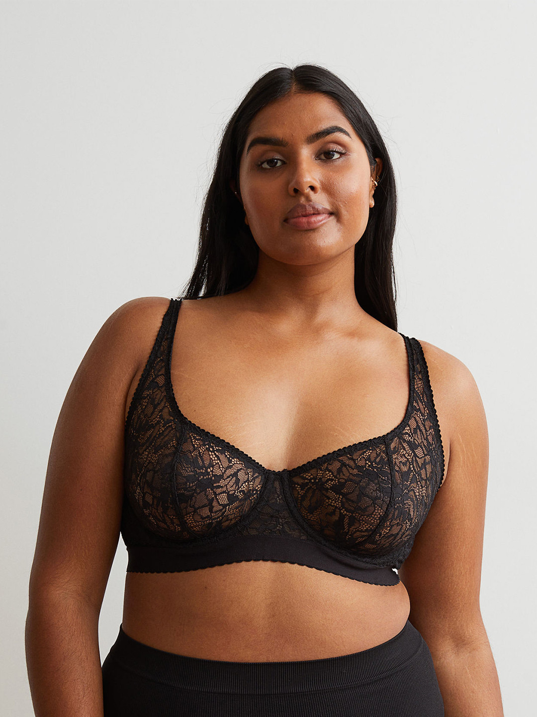 

H&M H&M+ Non-padded underwired bra, Black