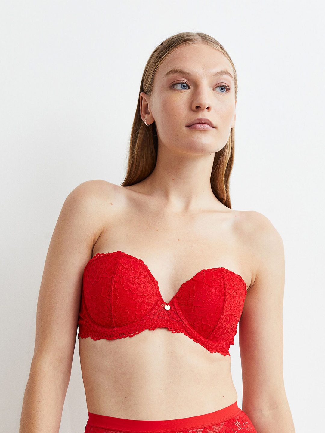 

H&M Women Red Push-Up Balconette Bra