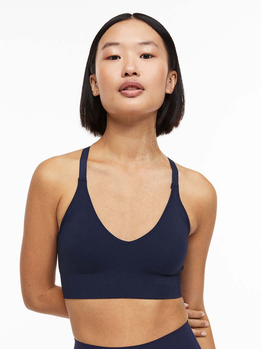 

H&M Women Blue Medium Support Sports Bra In DryMove