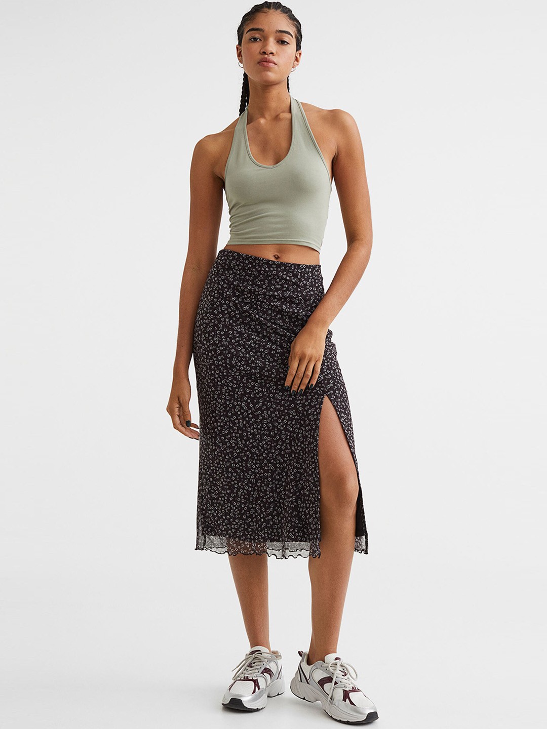 

H&M Women Black Patterned Mesh Skirt