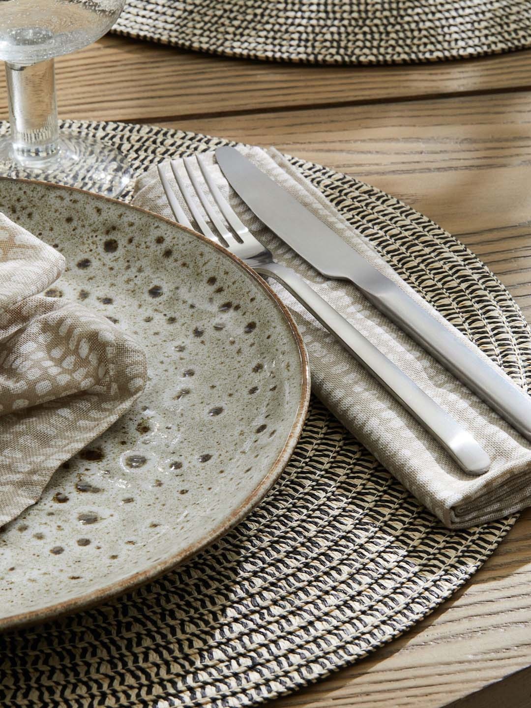 

H&M 2-pack round place mats, Beige