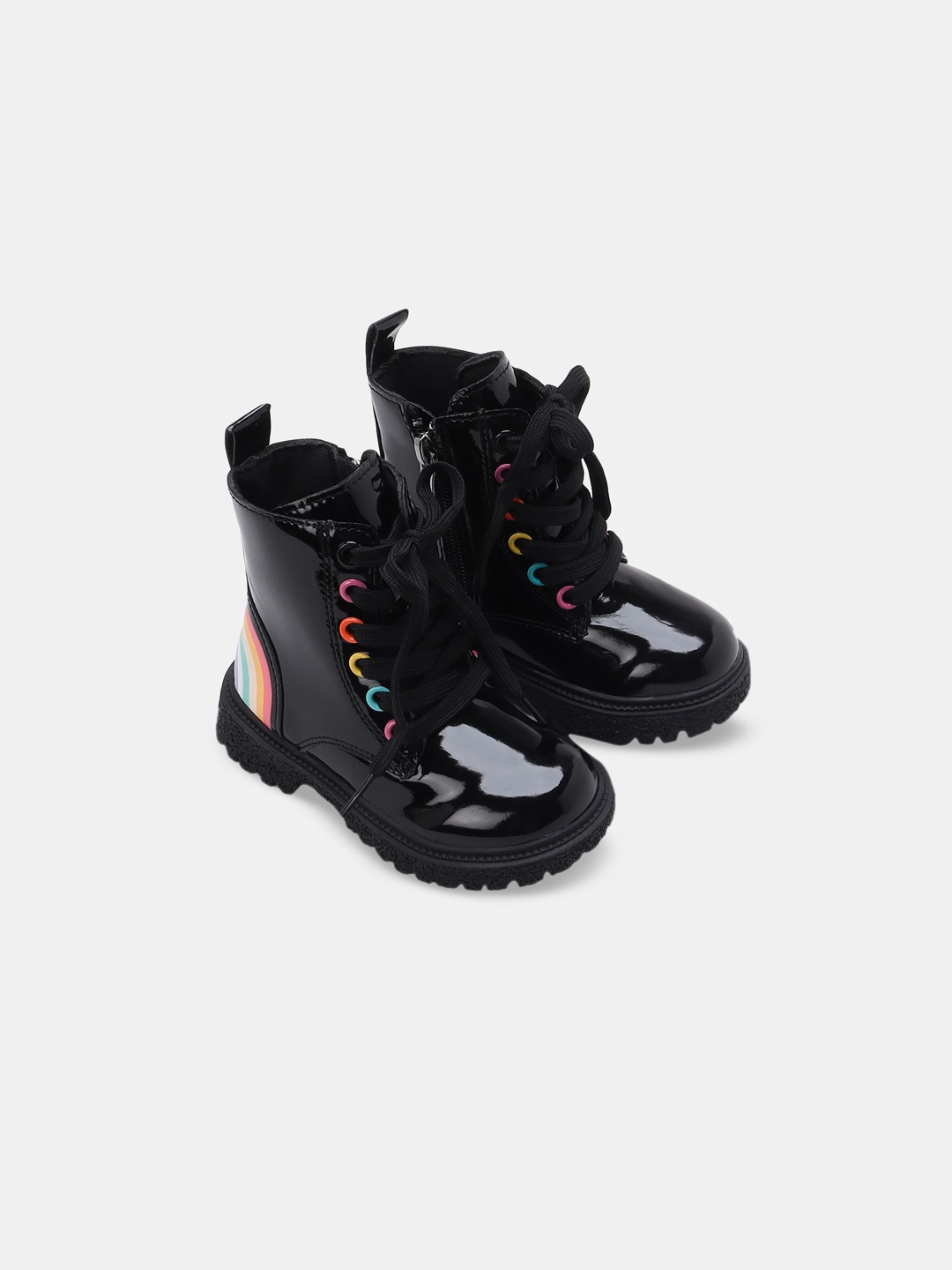 

Hopscotch Girls Black Printed Trekking Shoes