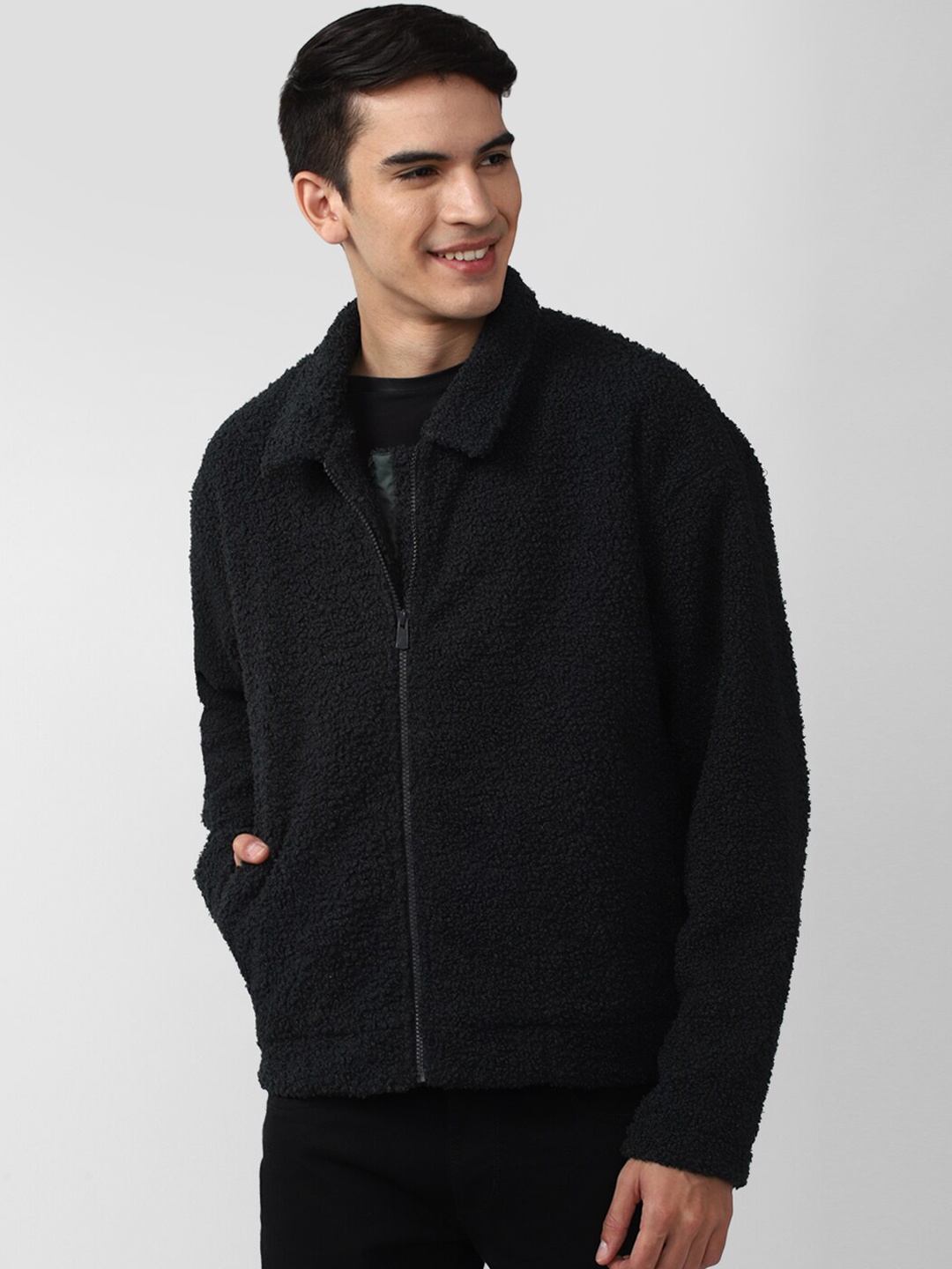 

FOREVER 21 Men Black Tailored Jacket