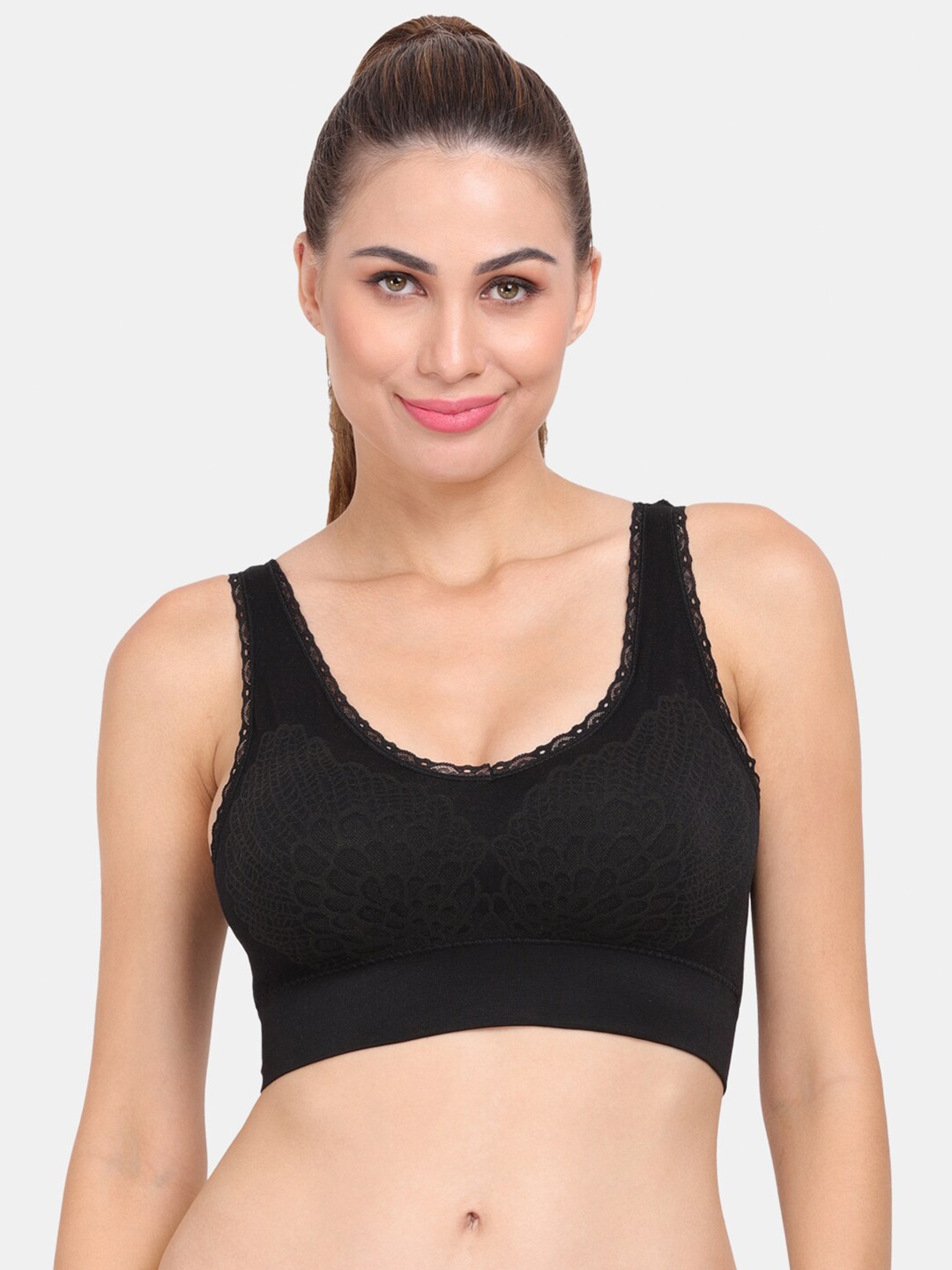 

Amour Secret Black Graphic Lightly Padded Dry Fit Sports Bra