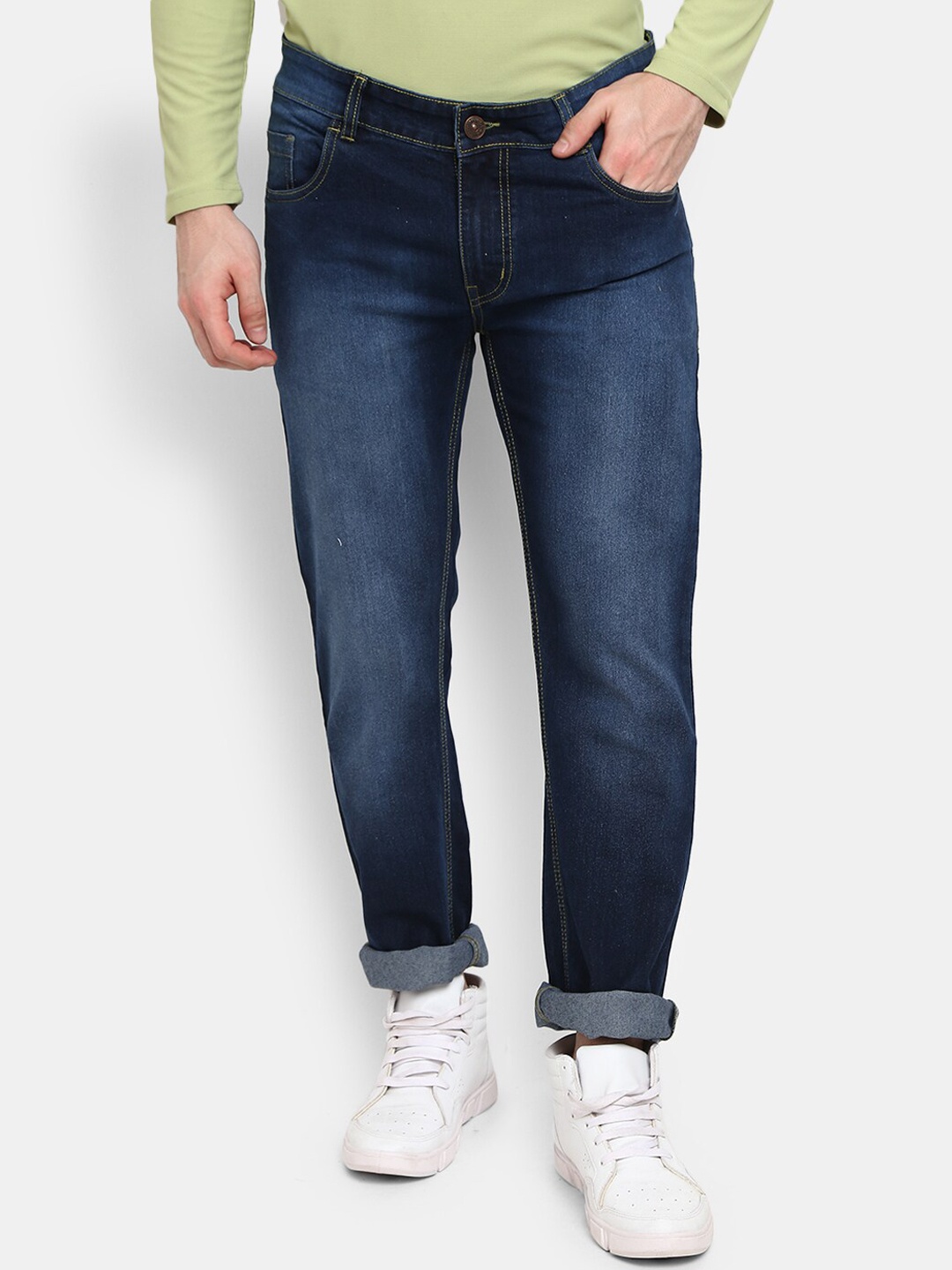 

V-Mart Men Blue Classic Slim Fit Light Fade Cuffed Hem Cotton Jeans