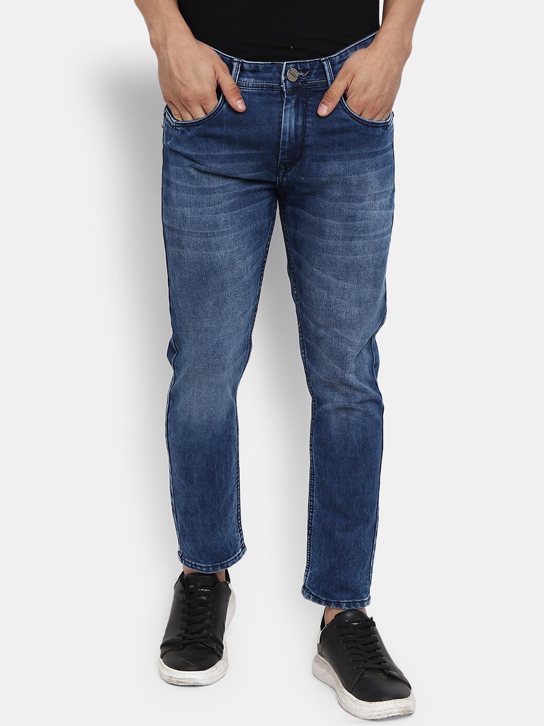 

V-Mart Men Blue Classic Light Fade Cotton Jeans