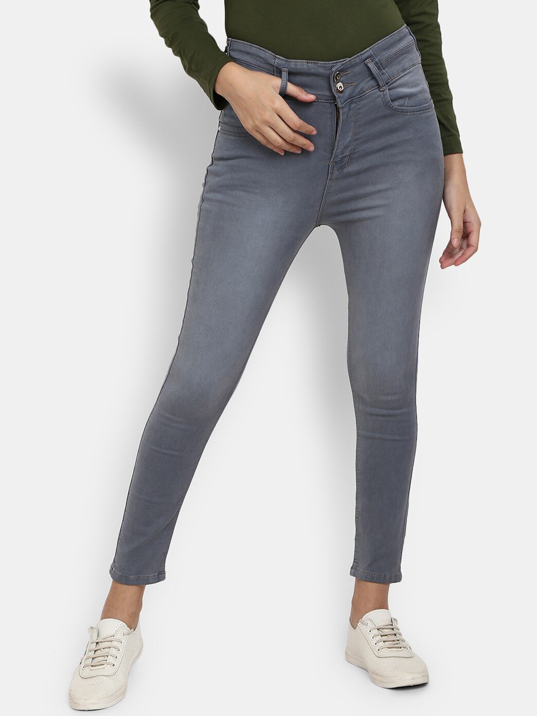 

V-Mart Women Grey Light Fade Classic Cotton Jeans