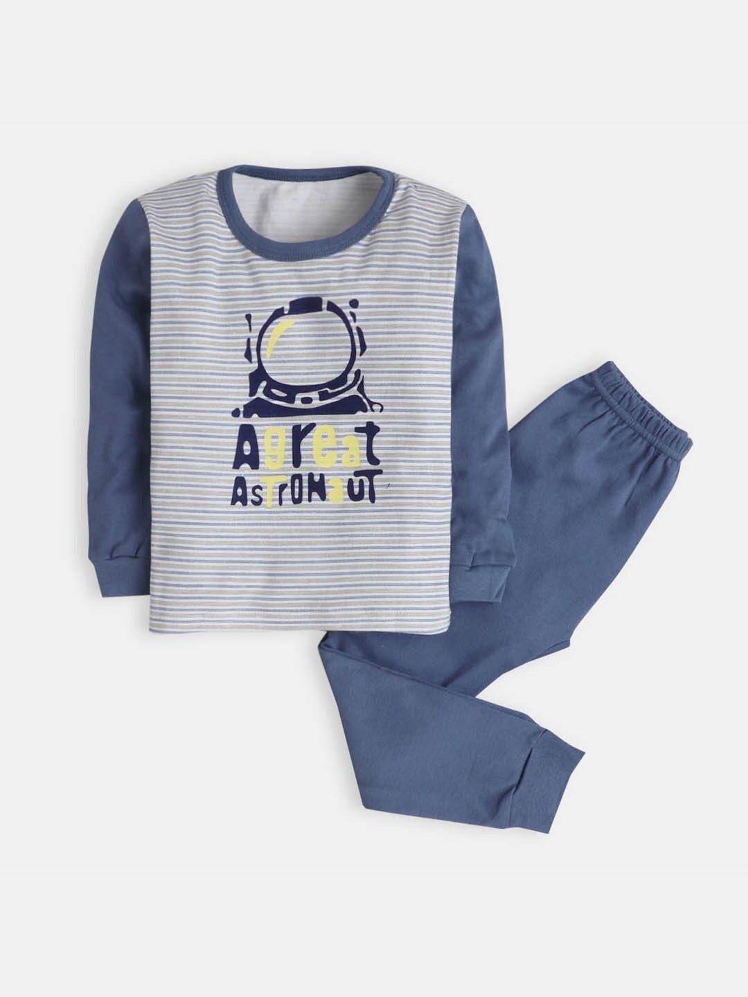 

Hopscotch Boys Blue & White Pure Cotton Printed Top with Pyjamas