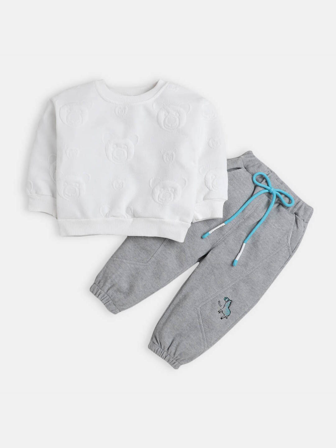 

Hopscotch Kids White & Grey Solid T-shirt With Pyjamas