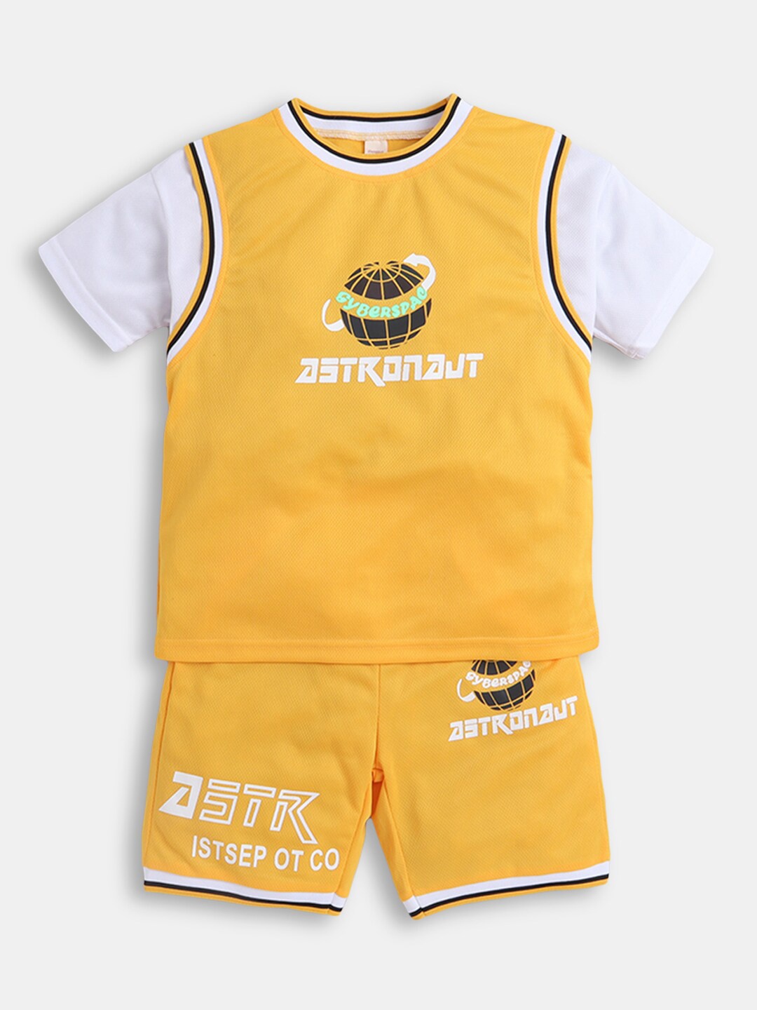 

Hopscotch Boys Yellow & White Printed T-shirt With Shorts