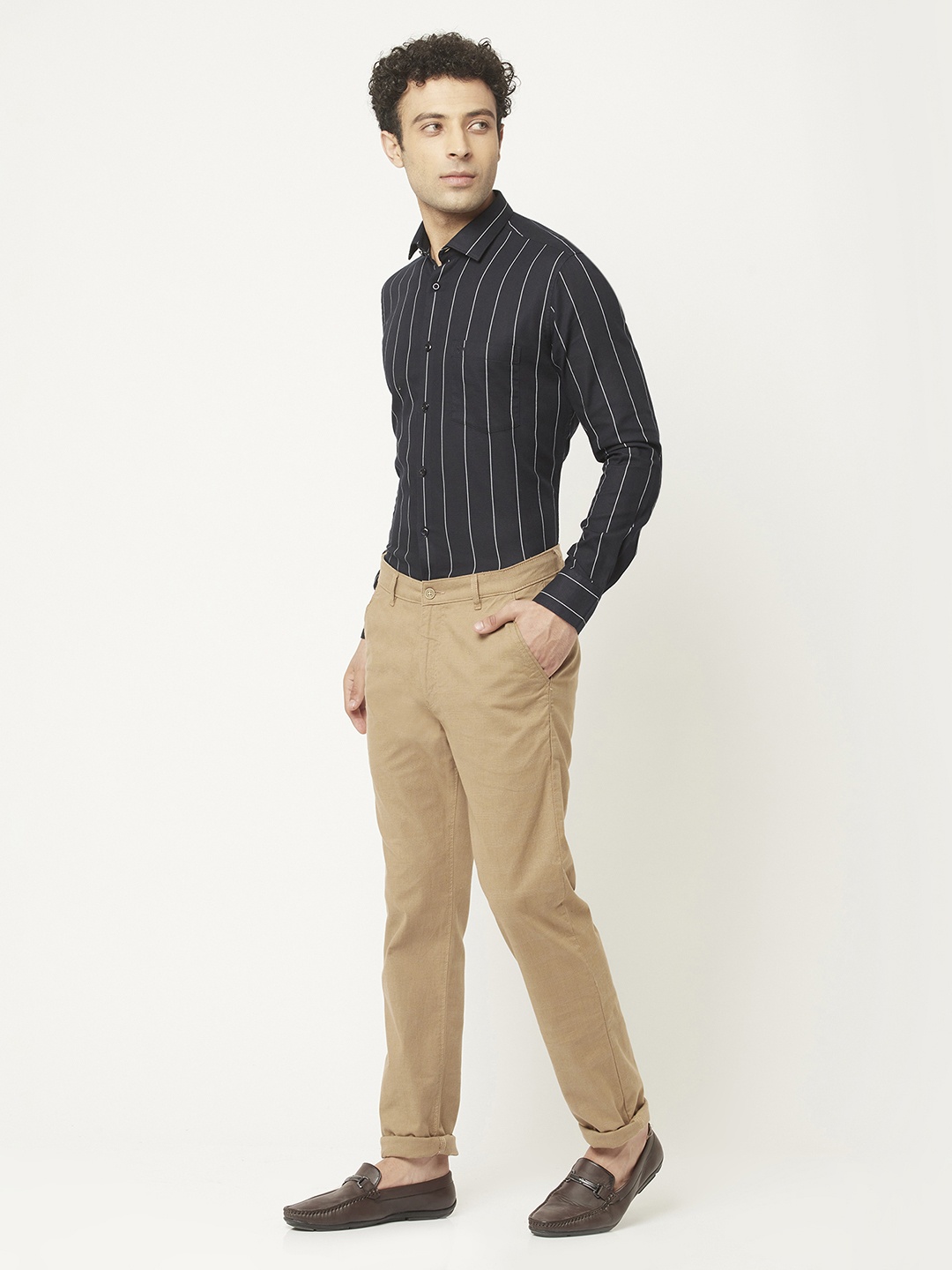 

Crimsoune Club Men Slim Fit Striped Casual Cotton Shirt, Black