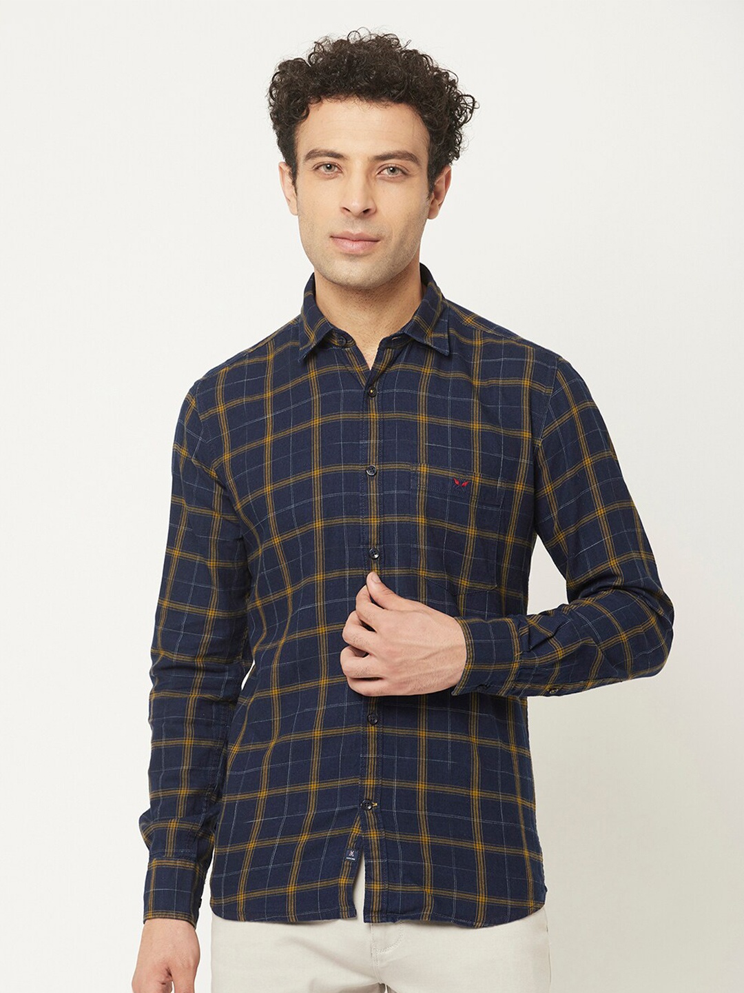 

Crimsoune Club Men Navy Blue Slim Fit Tartan Checked Casual Cotton Shirt