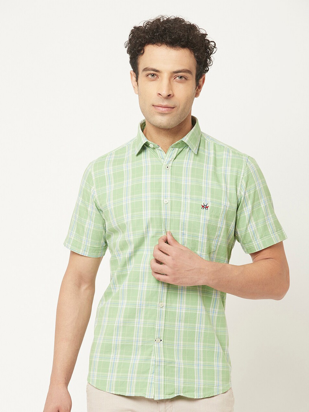 

Crimsoune Club Men Green Slim Fit Checked Casual Cotton Shirt