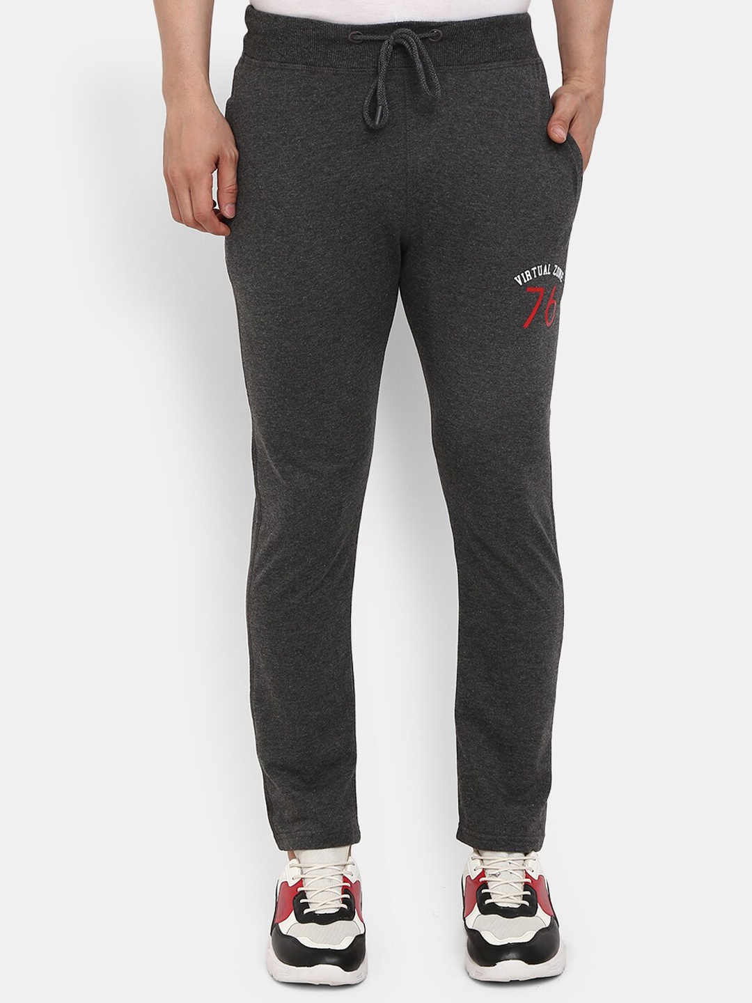 

V-Mart Men Grey Melange Solid Track Pant