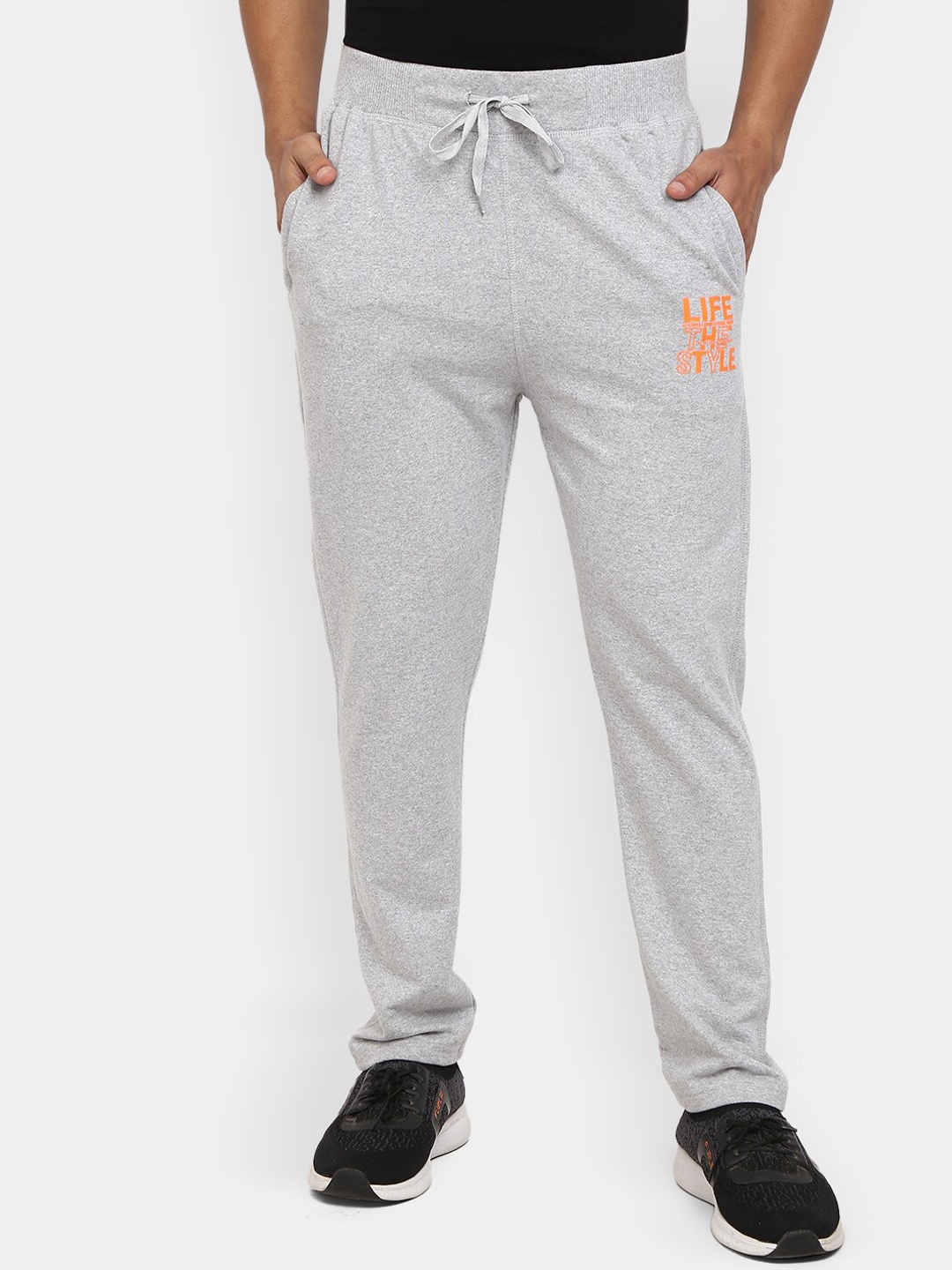

V-Mart Men Light Grey Solid Track Pant