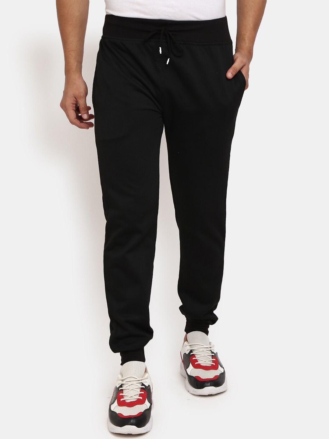 

V-Mart Men Black Solid Regular Fit Joggers