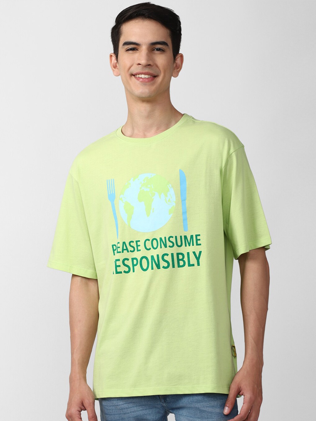 

FOREVER 21 Men Green Typography Printed T-shirt