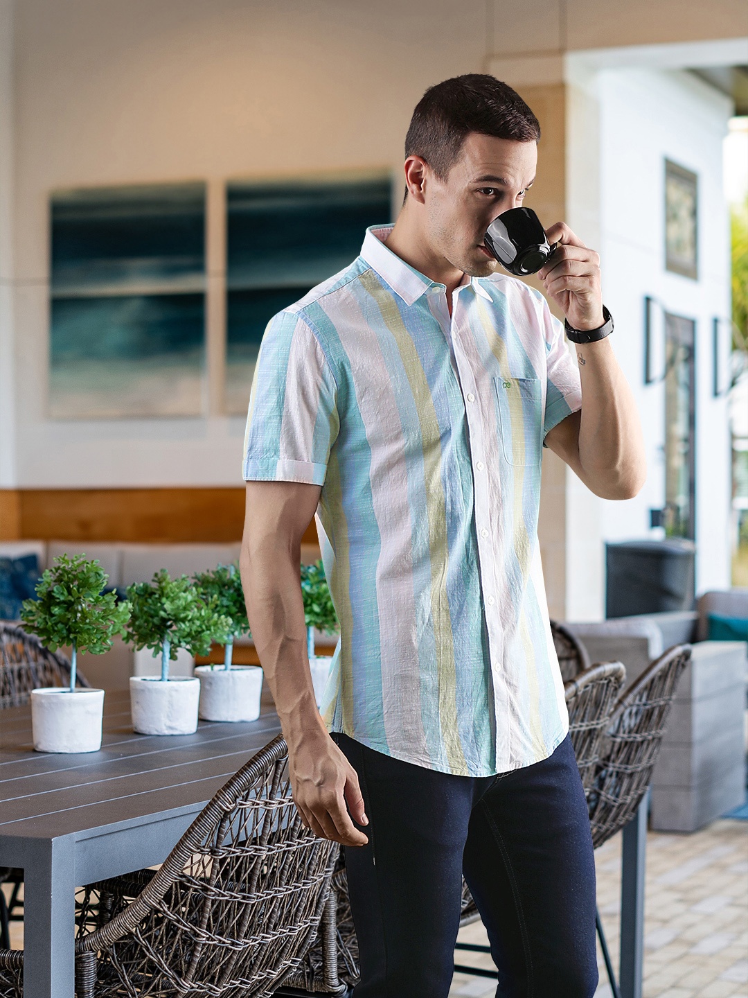 

Peter England Better Jeans Company Men White & Blue Super Slim Fit Multi Striped Shirt
