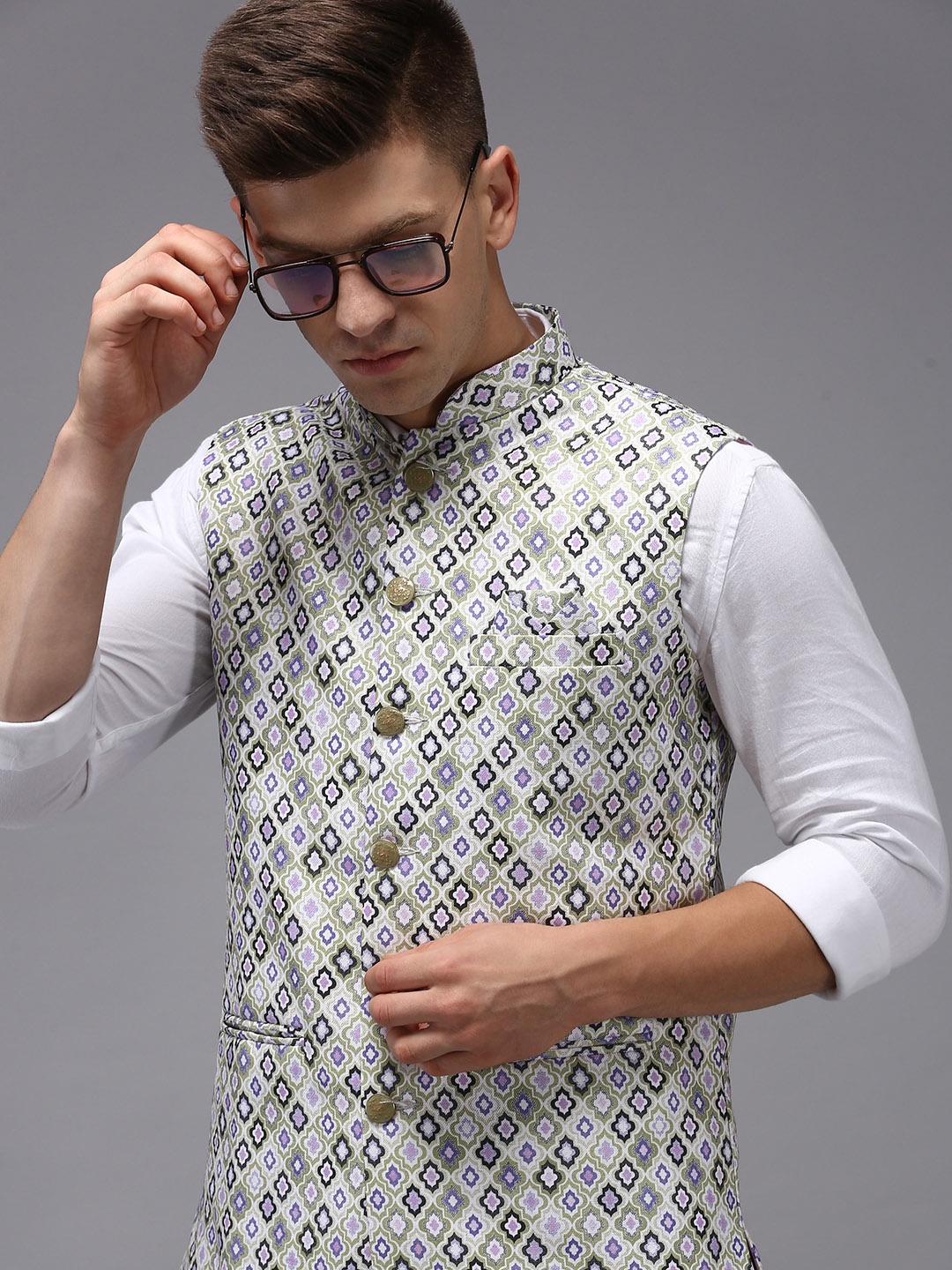 

SHOWOFF Men Green Printed Nehru Jackets