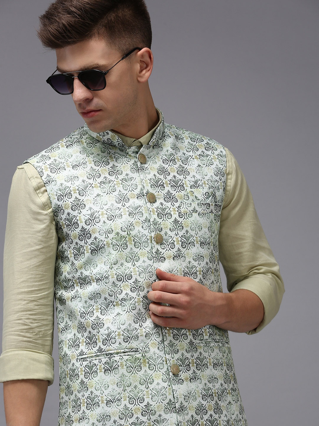 

SHOWOFF Men Green Printed Woven Nehru Jackets