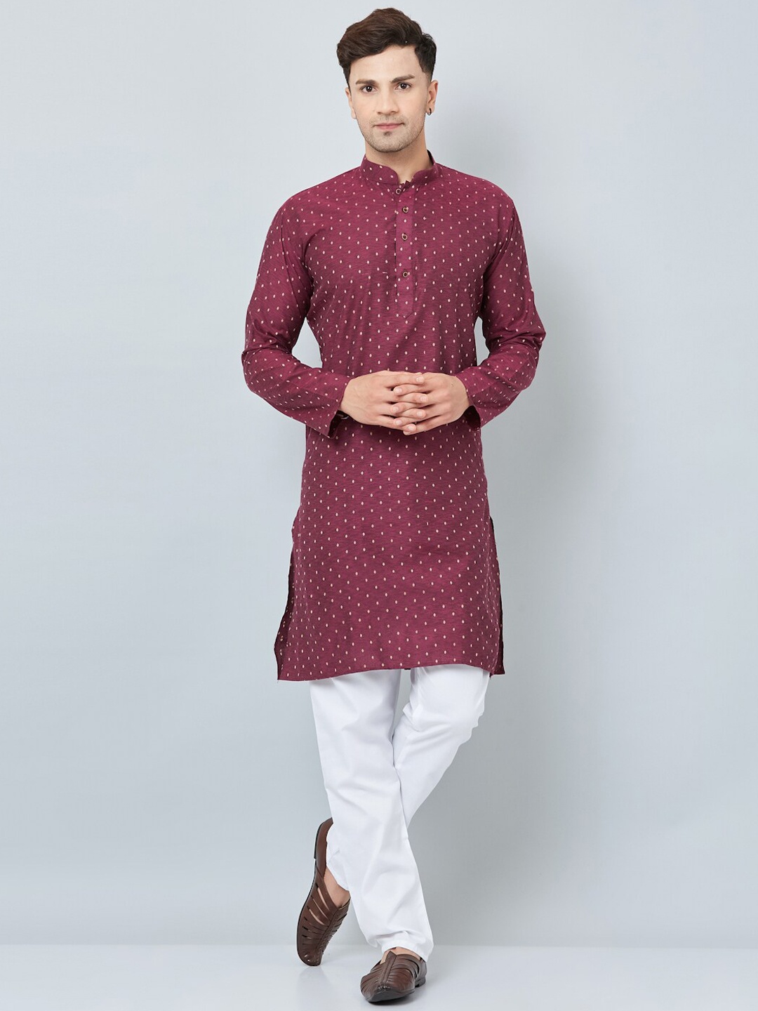 

Armaan Ethnic Men Red Kurta with Pyjamas