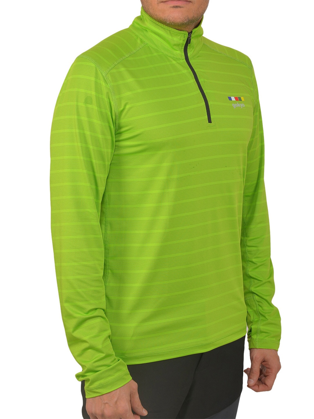 

GOKYO Men Fluorescent Green High Neck Rapid-Dry T-shirt