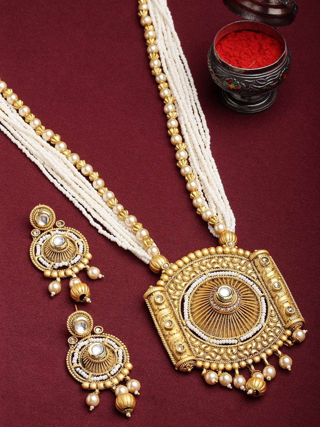 

PANASH Gold-Plated & White Kundan Jewellery Set