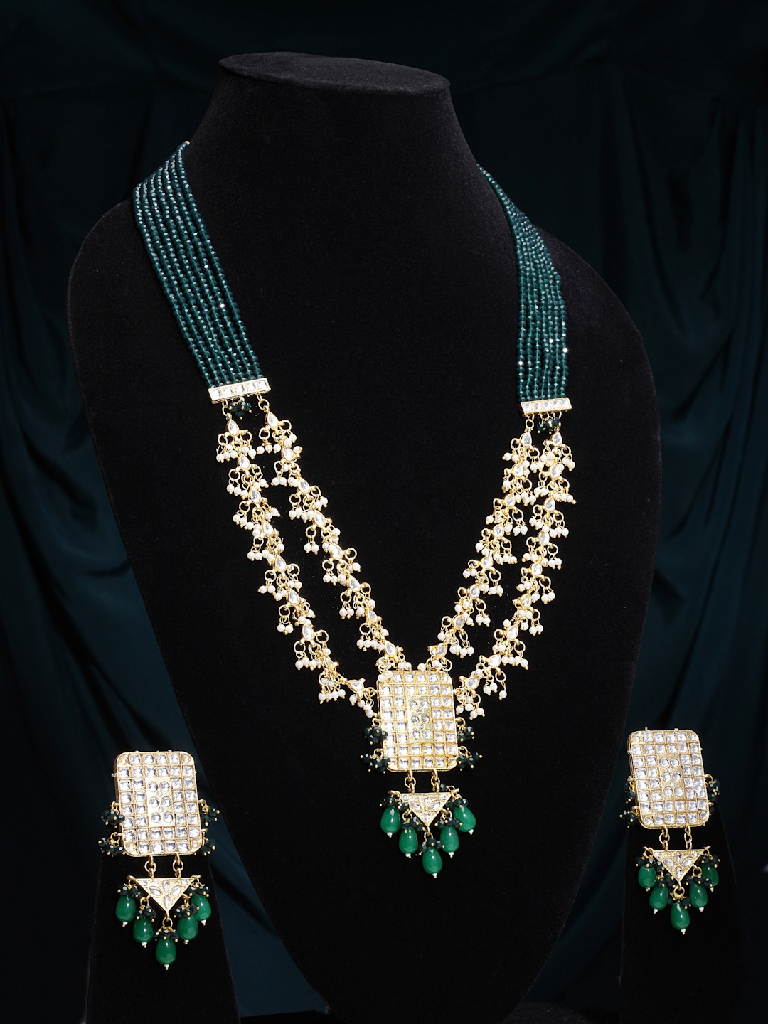 

PANASH Gold-Plated & White Kundan Jewellery Set