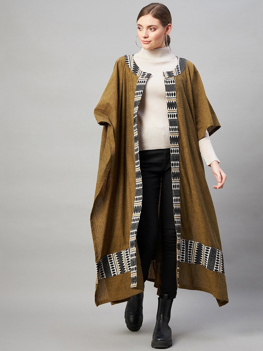 

InWeave Women Olive Green & Black Printed Cotton Poncho