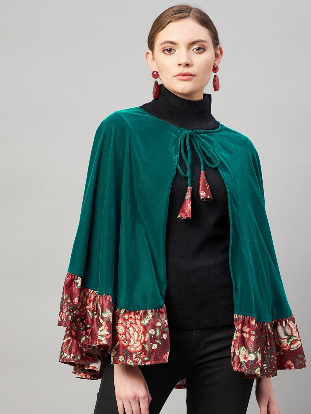 

InWeave Women Teal & Brown Printed Velvet Finish Tie-Up Poncho